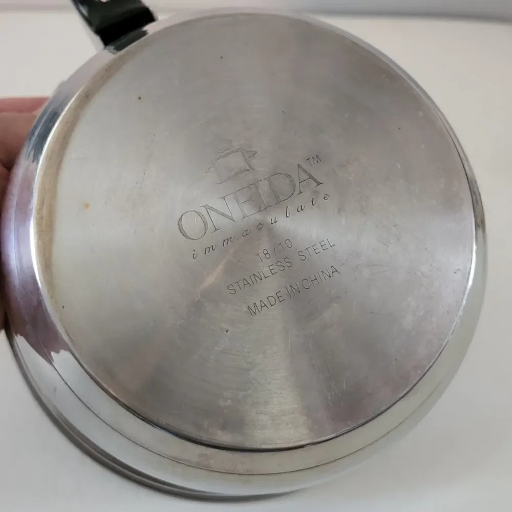 Oneida Immaculate small sauce pan stainless steel no lid